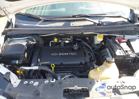 2015 Chevrolet Sonic Ls Auto z USA, uszkodzony, nr VIN 1G1JA6SG8F4131976